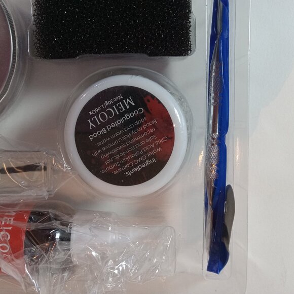 Meicoly SFX Makeup Kit X002FGGCE1 New Scar Wax Coagulate Fake Blood Spray New - Picture 11 of 12
